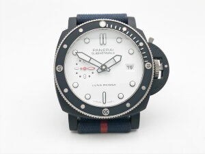 Panerai Submersible QuarantaQuattro Luna Rossa PAM01543